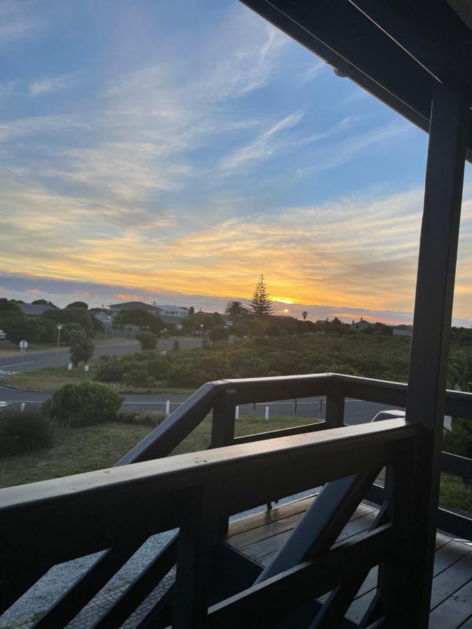 2 On Third Avenue Hermanus Exterior foto