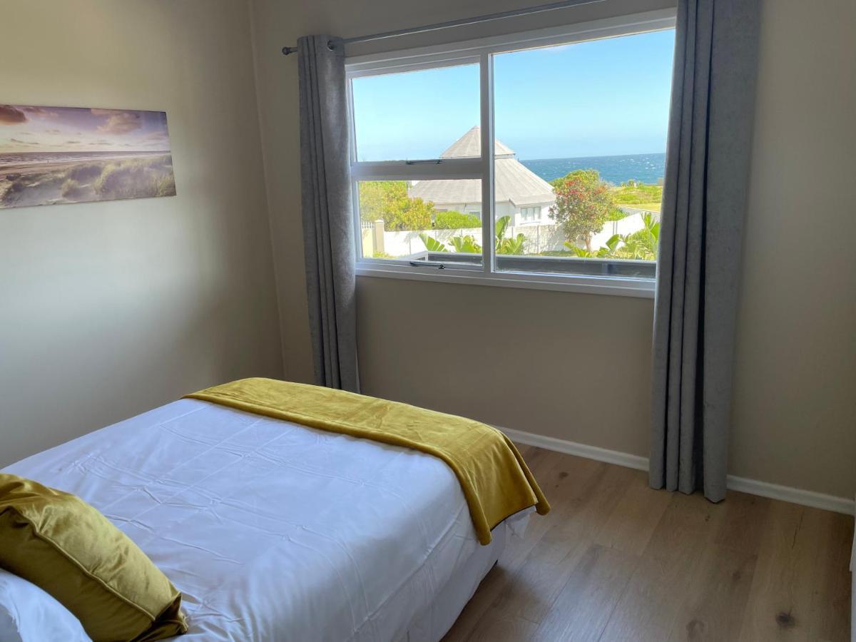 2 On Third Avenue Hermanus Exterior foto