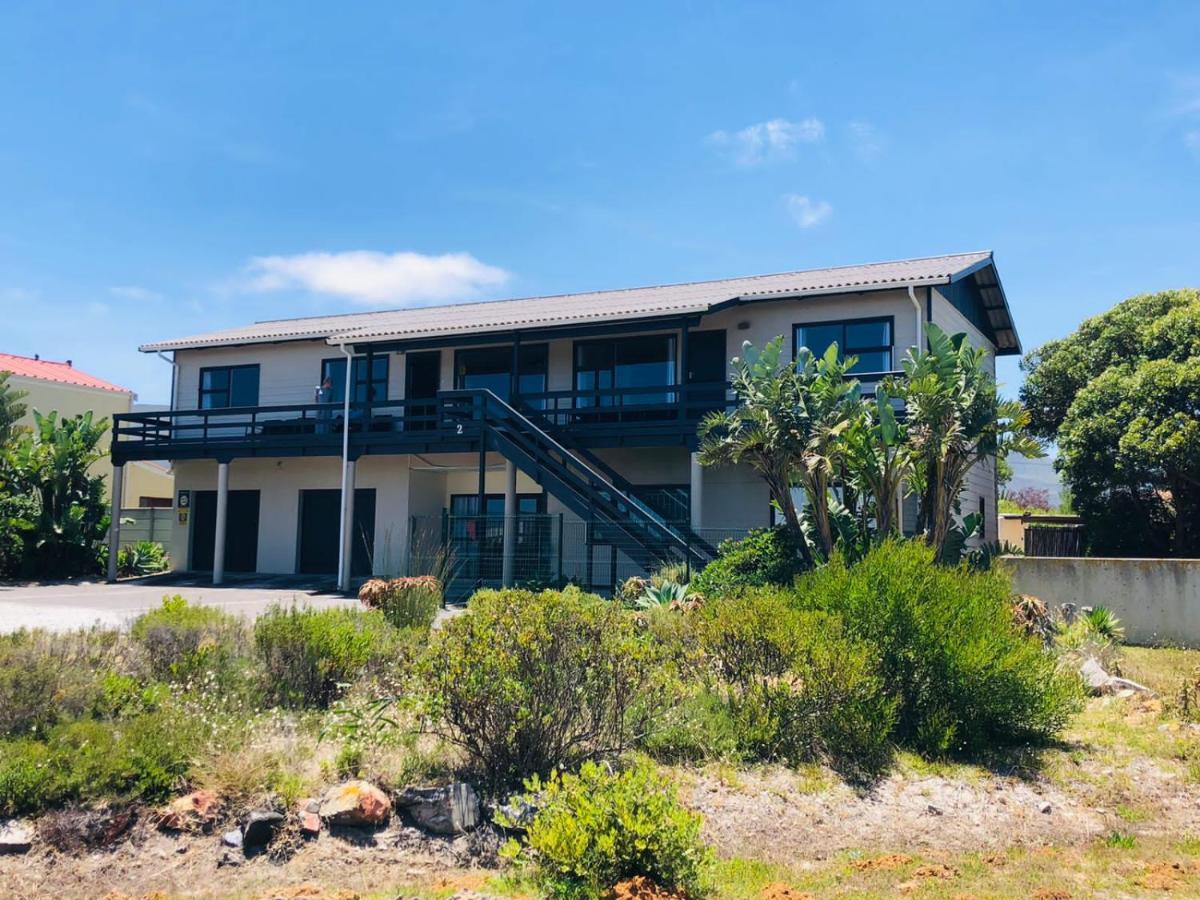 2 On Third Avenue Hermanus Exterior foto